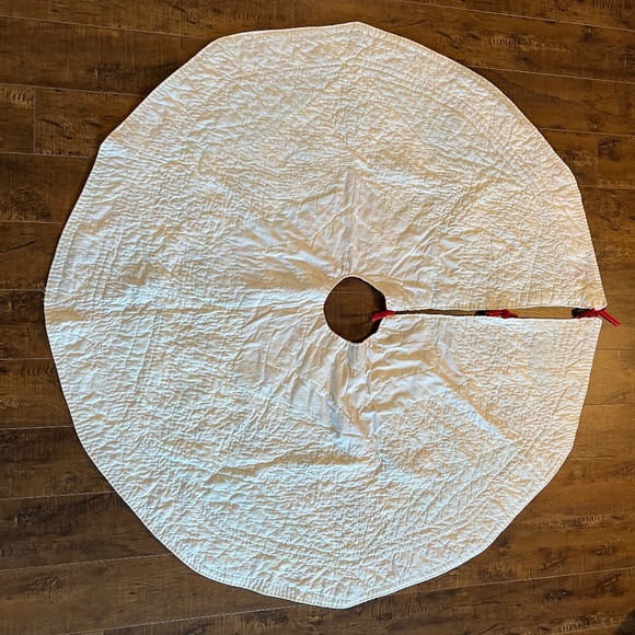 Quilted Christmas Tree Skirt Vintage Homemade 48” Handmade Star Pattern Classic - Picture 14 of 15